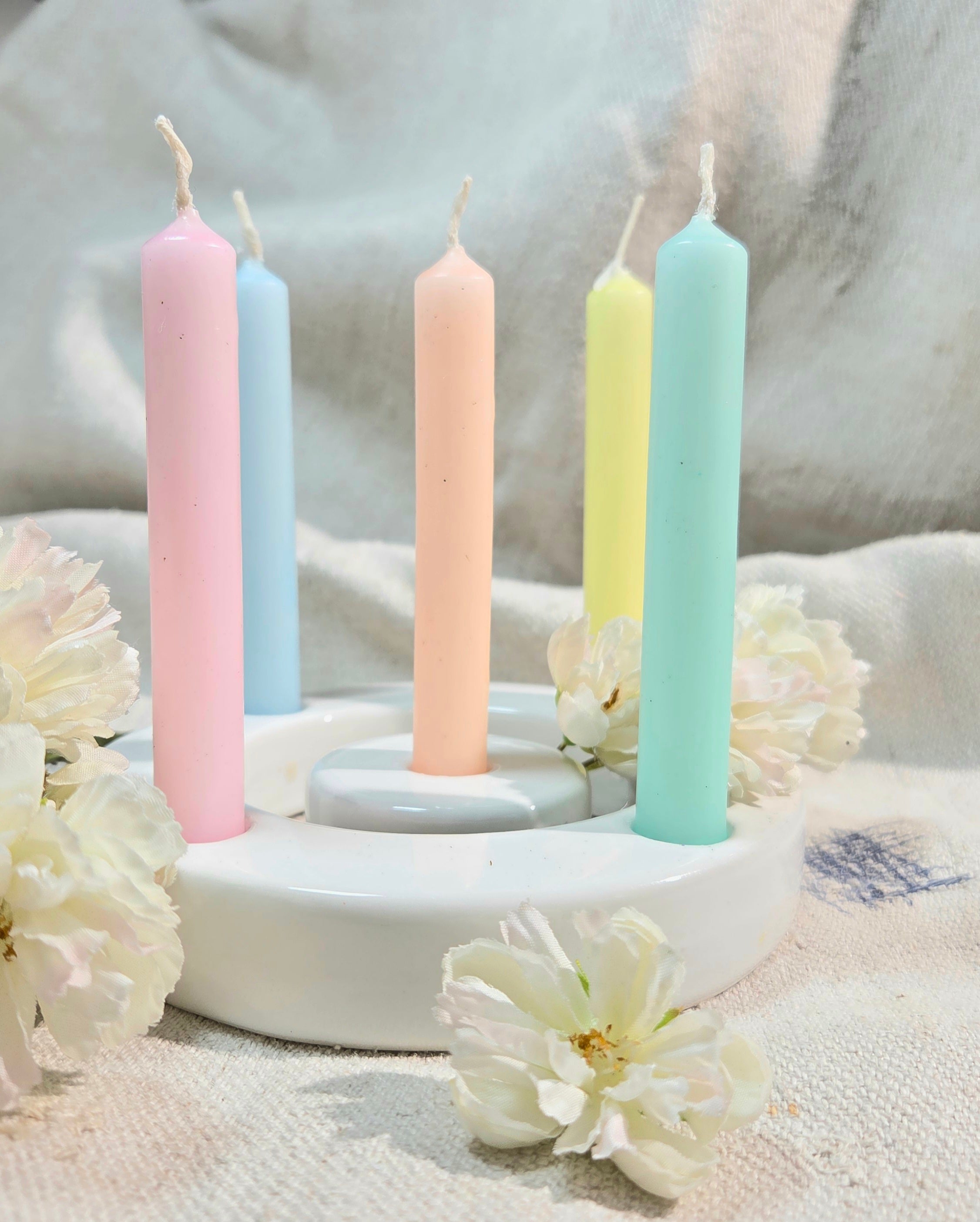 GLOWYBOX Geburtstagskerzen Babyfeier Taufe für Kerzenring Kerzen für Babygeburtstag 1.Geburtstag bunte Kinderkerzen Geburtstagszug Minikerzen bunt Baumkerzen bunt neon dip Dye Kerzen Baby Regenbogen