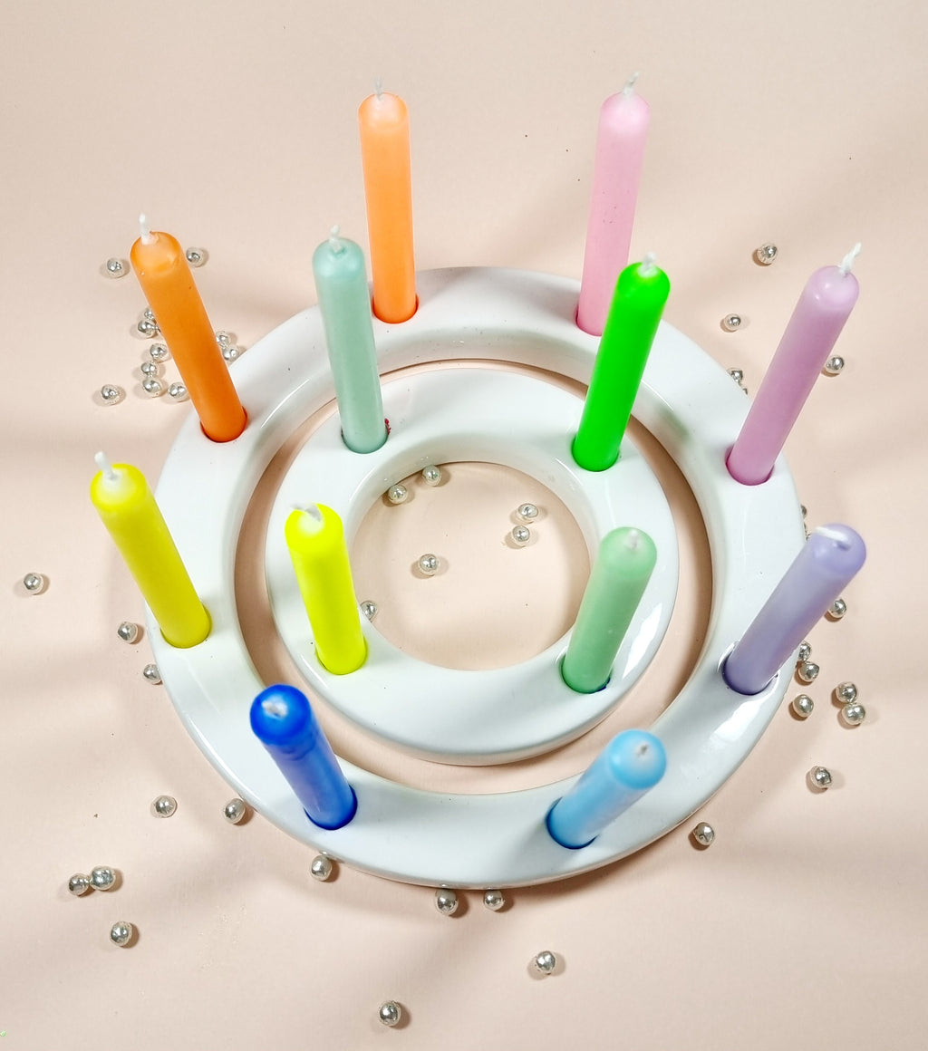 GLOWYBOX Geburtstagskerzen Babyfeier Taufe für Kerzenring Kerzen für Babygeburtstag 1.Geburtstag bunte Kinderkerzen Geburtstagszug Minikerzen bunt Baumkerzen bunt neon dip Dye Kerzen happy rainbow